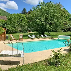 Et De Charme Avec Piscine, La Lhuiseraie Maison d'hôtes